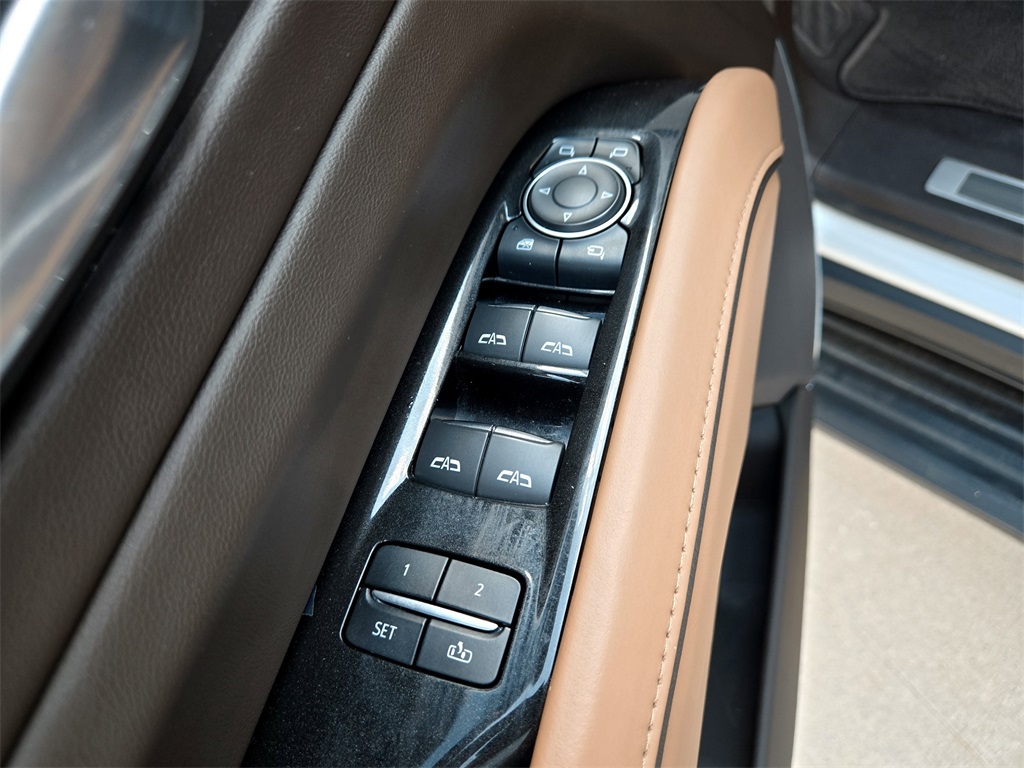 2021 Cadillac Escalade Sport photo 31