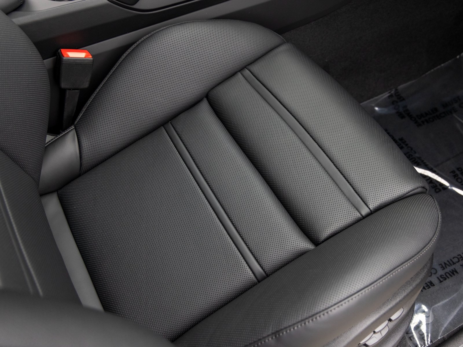 2025 Porsche Cayenne GTS Coupe photo 46