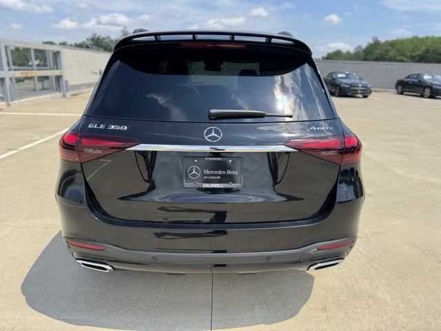 2025 Mercedes Benz GLE 350 4MATIC photo 4