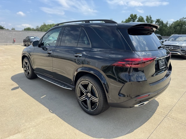 2025 Mercedes Benz GLE 350 4MATIC photo 5