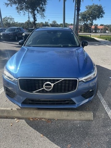 2020 Volvo XC60 R-Design's photo