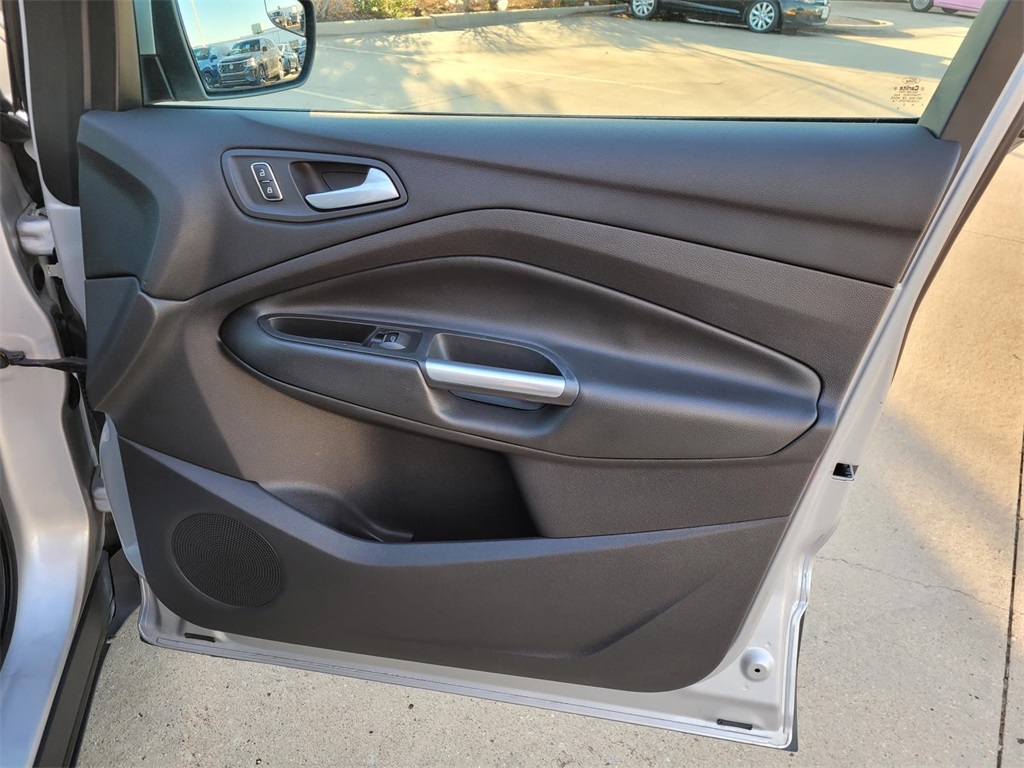 used 2013 Ford Escape car, priced at $7,700