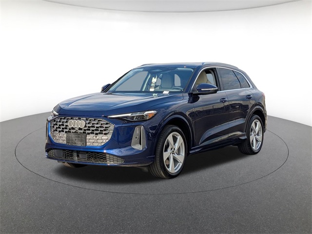new 2025 Audi Q5 car, priced at $64,340
