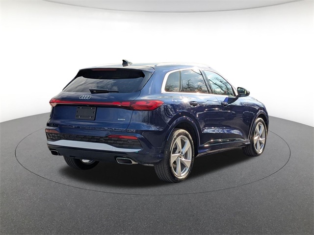 new 2025 Audi Q5 car, priced at $64,340