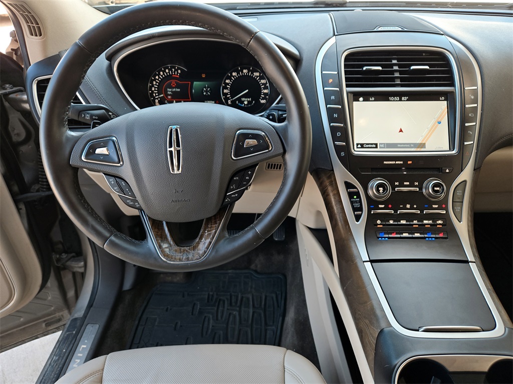 2016 Lincoln MKX Reserve photo 13