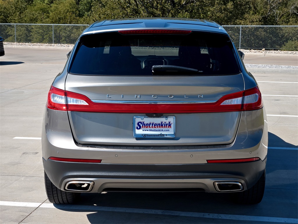 2016 Lincoln MKX Reserve photo 7