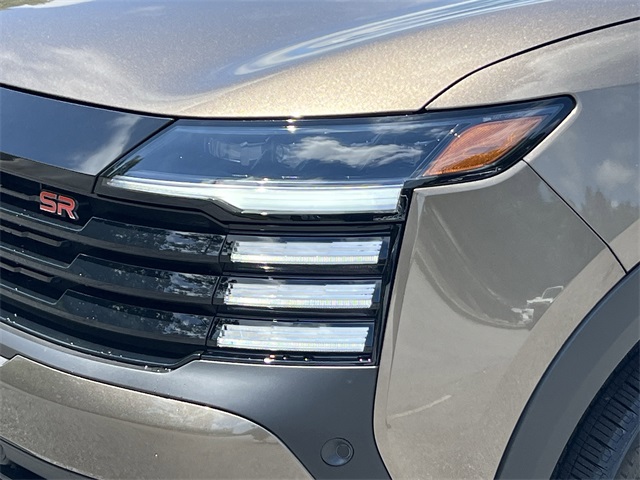 2025 Canyon Bronze Metallic Nissan Kicks SR FWD SUV
