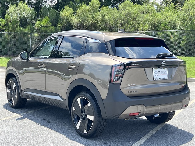 2025 Canyon Bronze Metallic Nissan Kicks SR FWD SUV