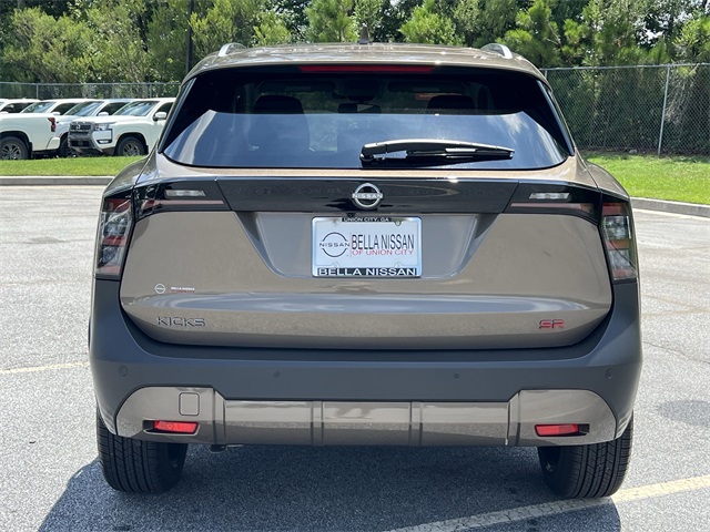 2025 Canyon Bronze Metallic Nissan Kicks SR FWD SUV