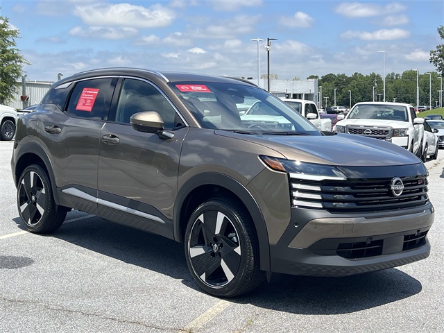2025 Canyon Bronze Metallic Nissan Kicks SR FWD SUV