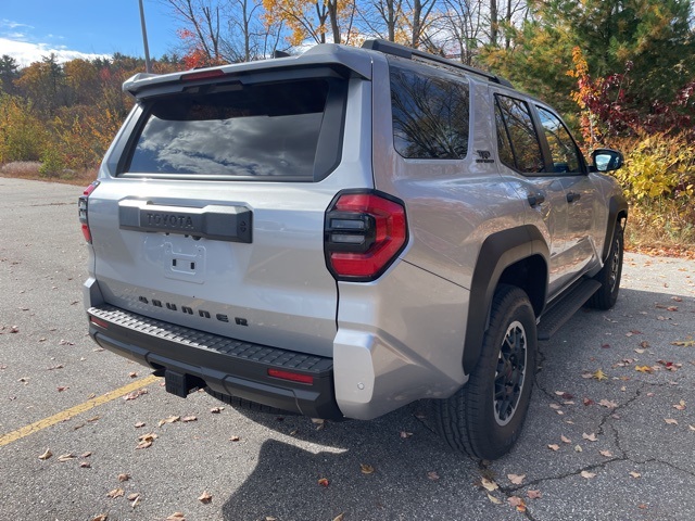2025 Toyota 4Runner TRD Off-Road photo 4