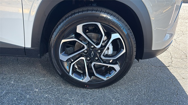 new 2026 Chevrolet Trax car, priced at $27,380