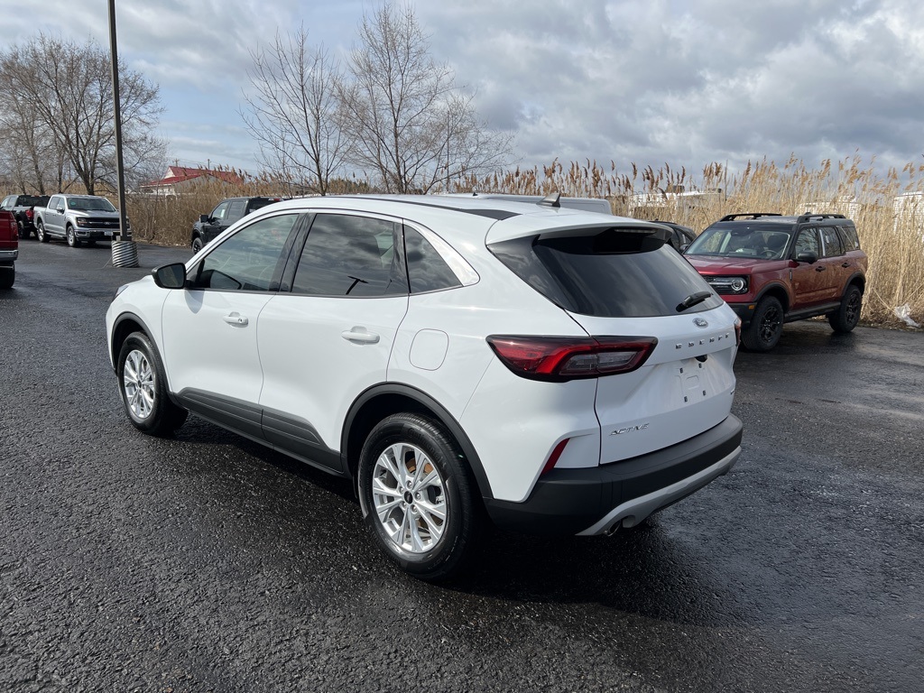 2024 Ford Escape Active photo 3