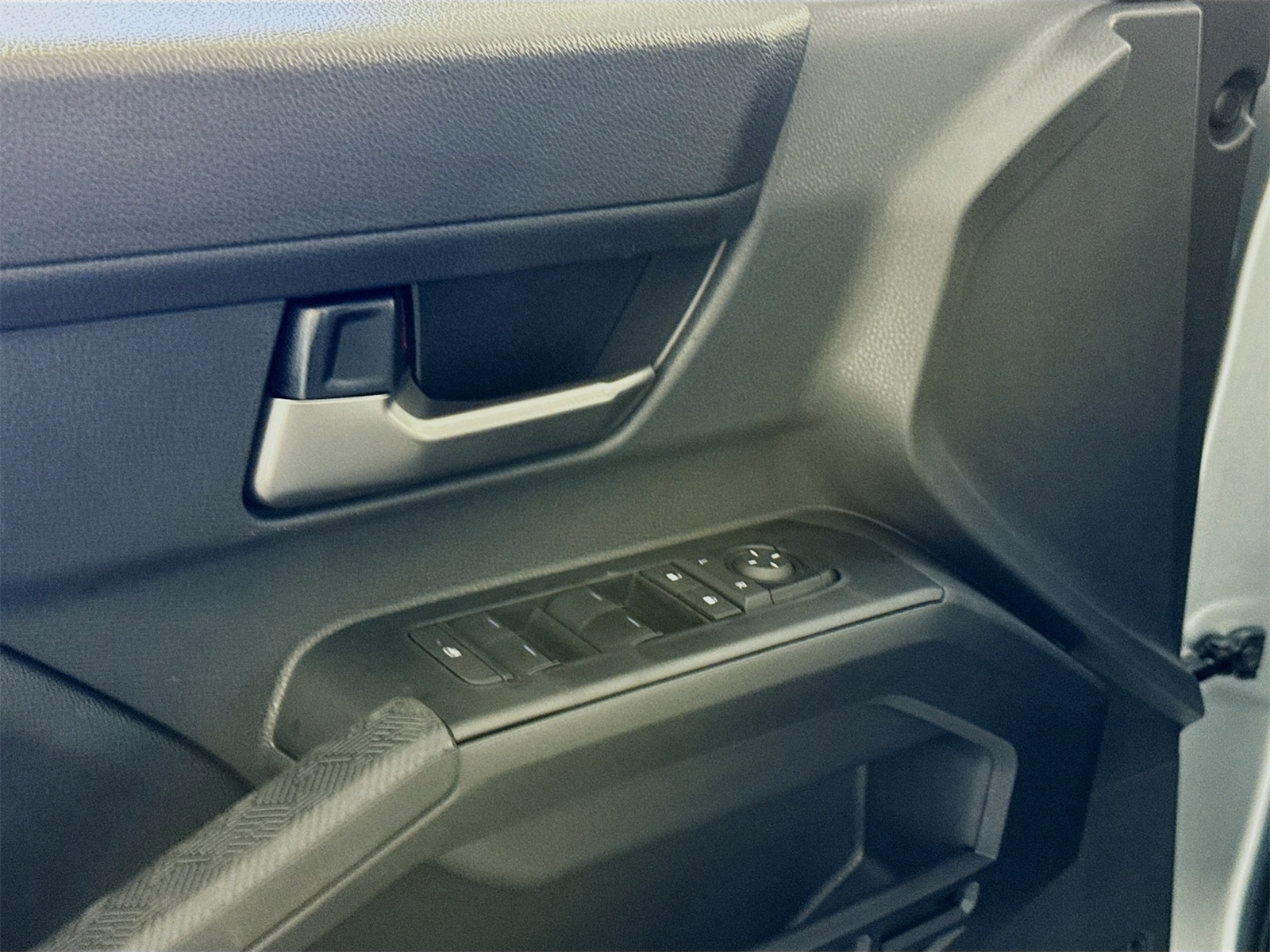 2025 Toyota Tacoma TRD Off-Road Double Cab photo 14