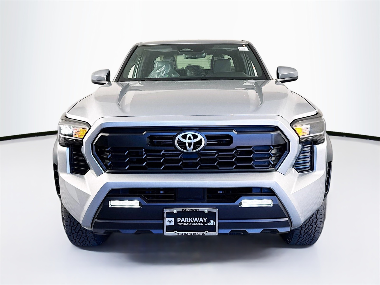 2025 Toyota Tacoma TRD Off-Road Double Cab photo 2