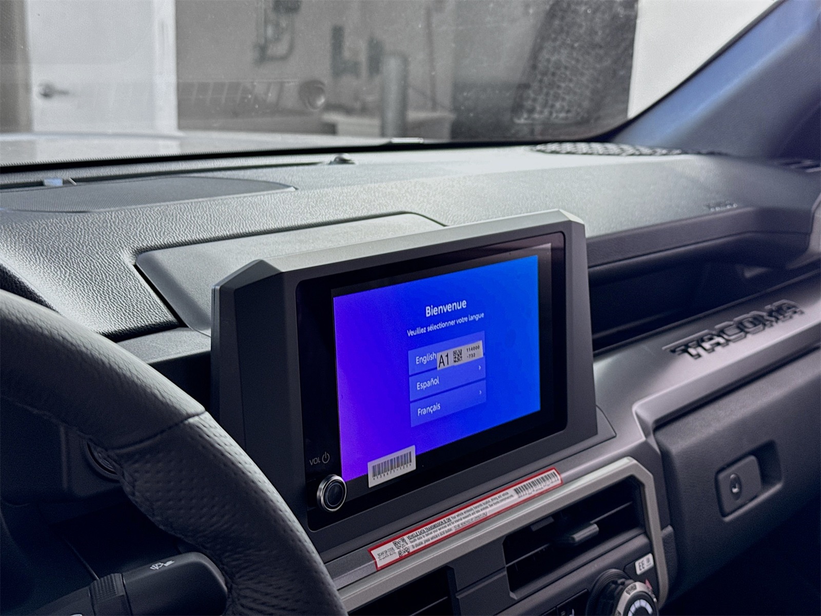 2025 Toyota Tacoma TRD Off-Road Double Cab photo 8