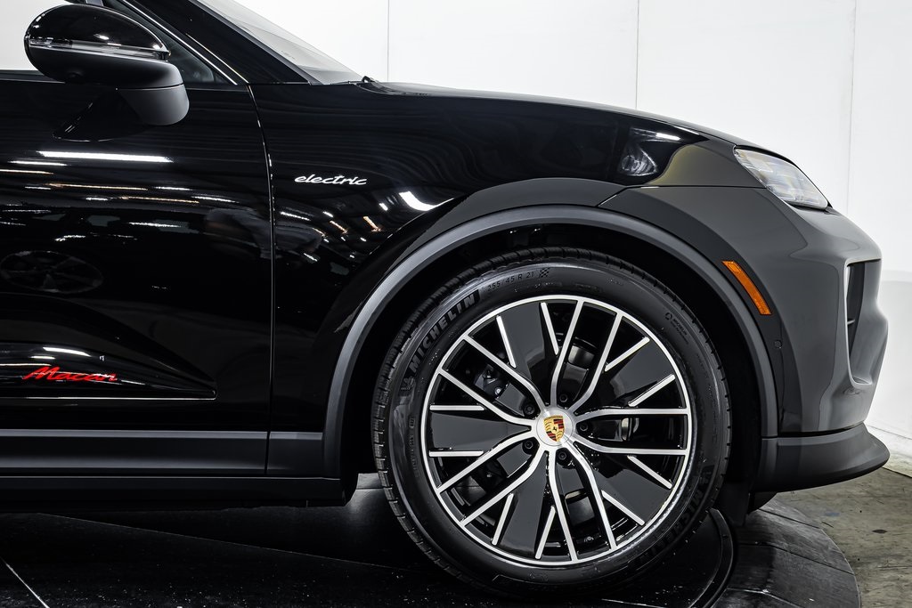 Macan Electric