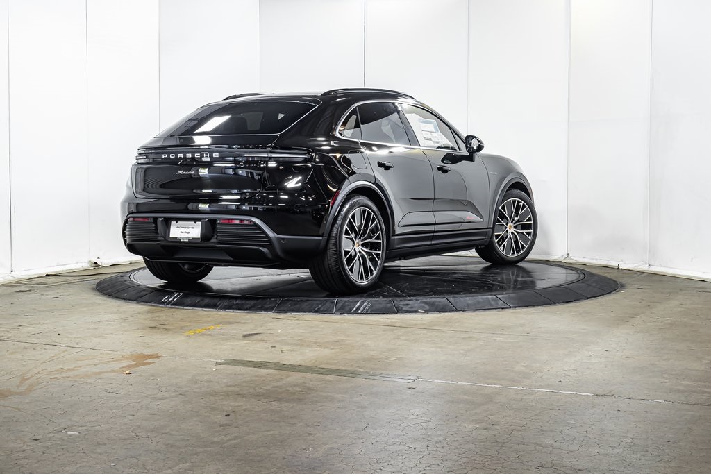 Macan Electric