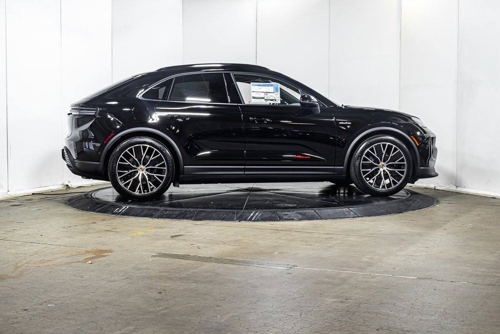 Macan Electric