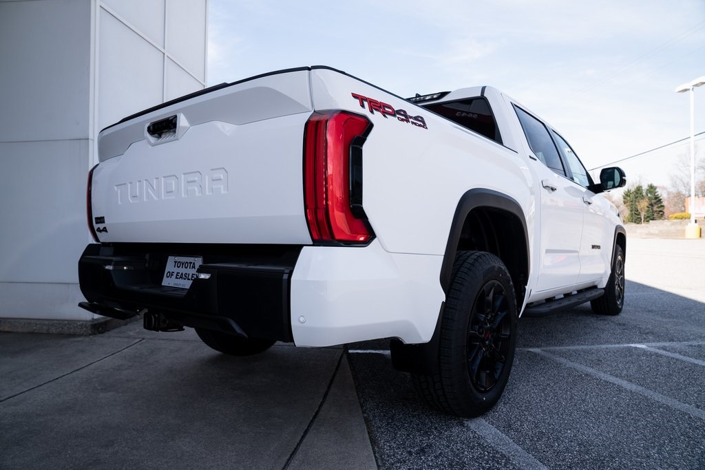 2025 Toyota Tundra Limited CrewMax photo 7