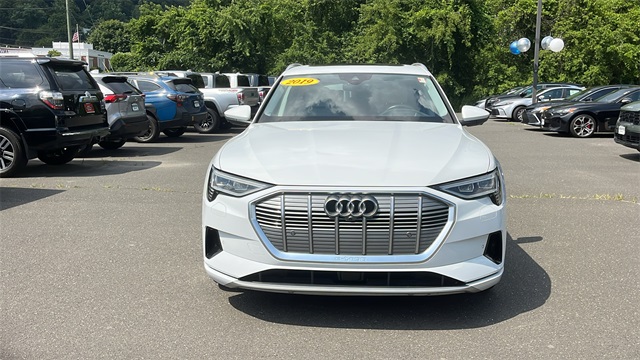 Used 2019 Audi e-tron Prestige with VIN WA1VABGE6KB014678 for sale in Brookfield, CT
