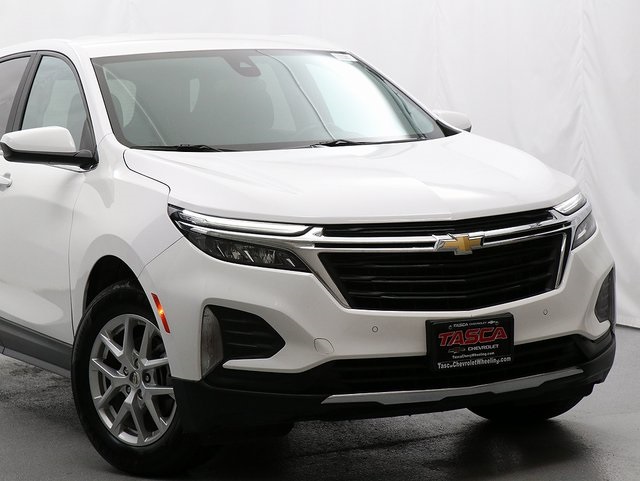 2022 Chevrolet Equinox LT photo 2