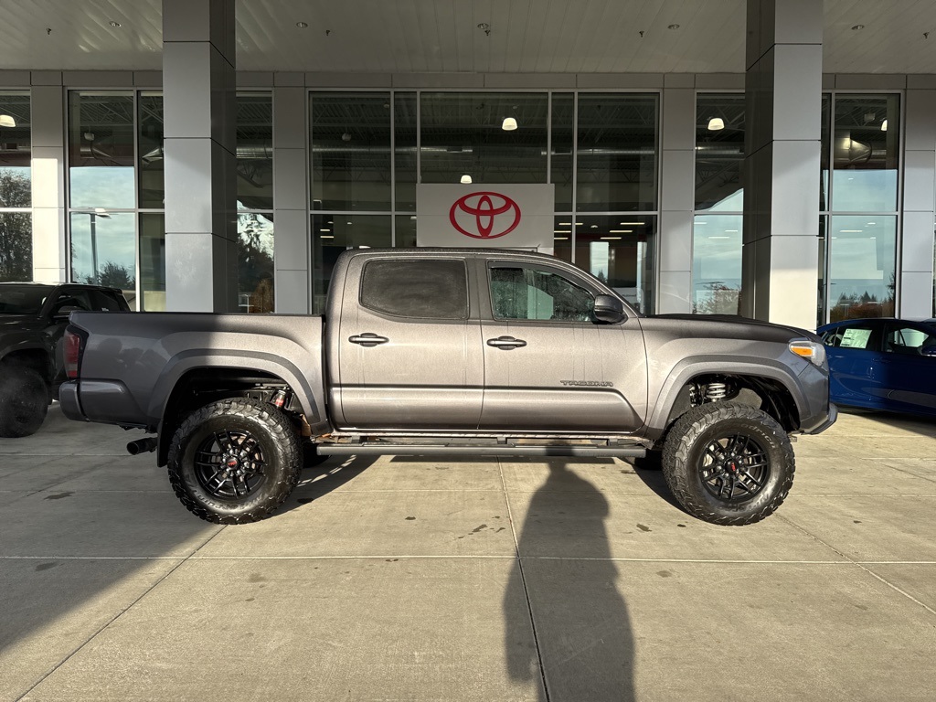 Used 2021 Toyota Tacoma Truck