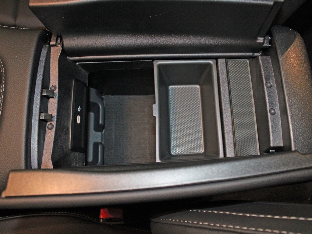 used 2026 Mercedes-Benz GLE car, priced at $73,770