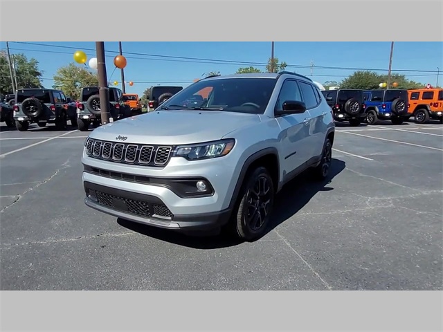2026 Jeep Compass Latitude Altitude