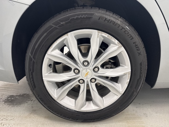 used 2025 Chevrolet Malibu car, priced at $21,000