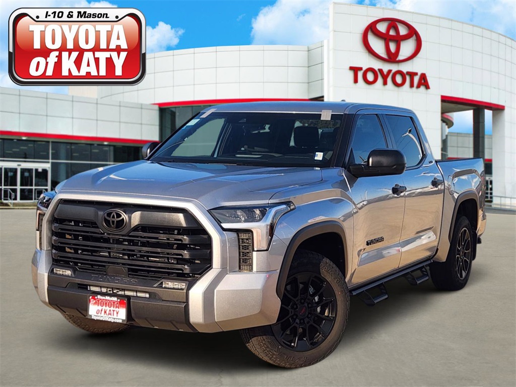 2025 Toyota Tundra SR5's photo