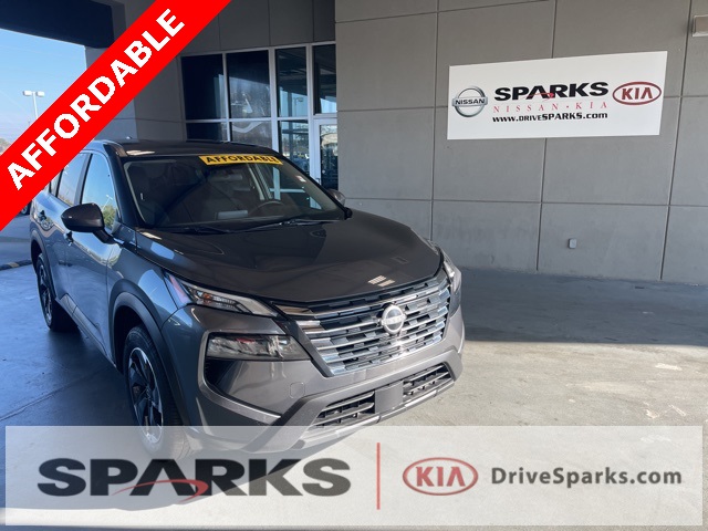 2024 Nissan Rogue SV's photo