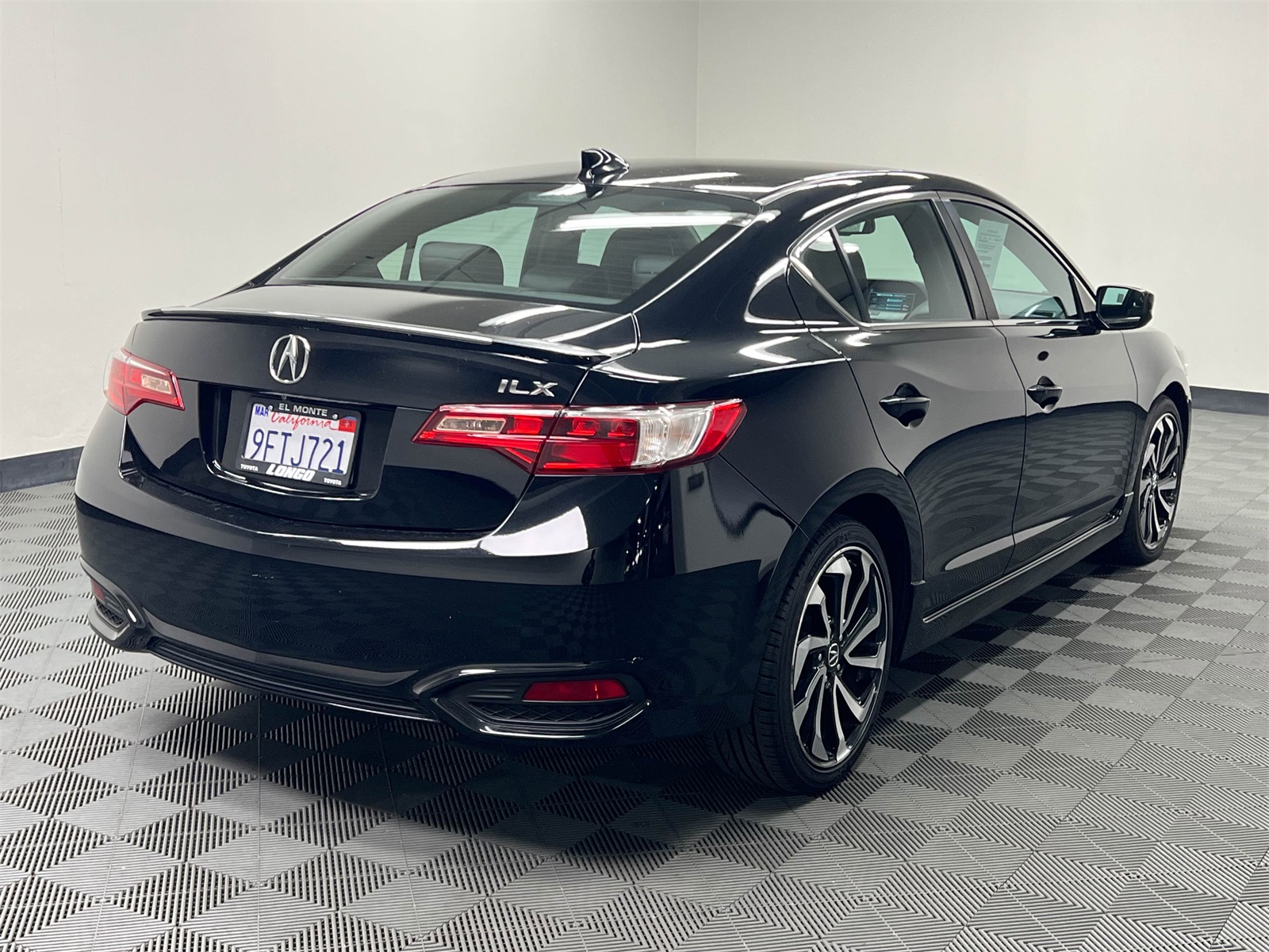 used 2016 Acura ILX car, priced at $16,288