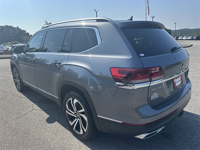 2021 Volkswagen Atlas SEL Premium photo 2