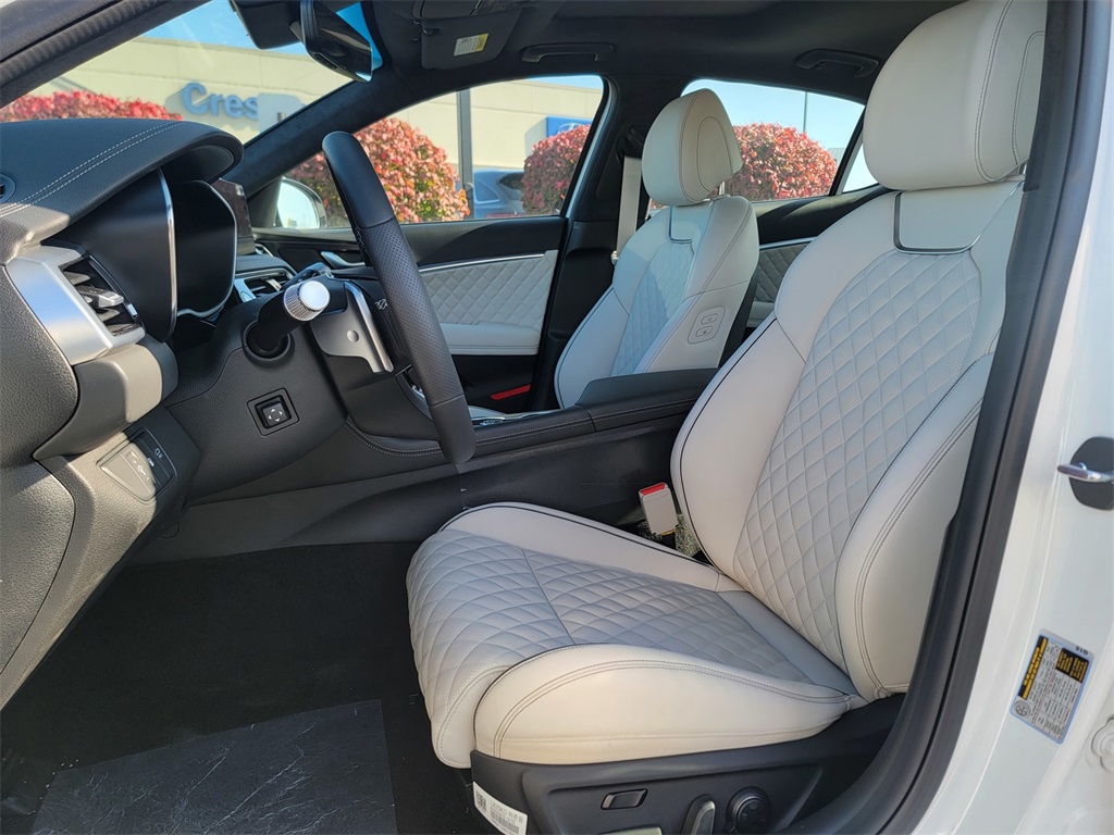 new 2025 Genesis G70 car, priced at $54,986