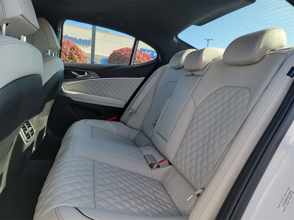 new 2025 Genesis G70 car, priced at $54,986