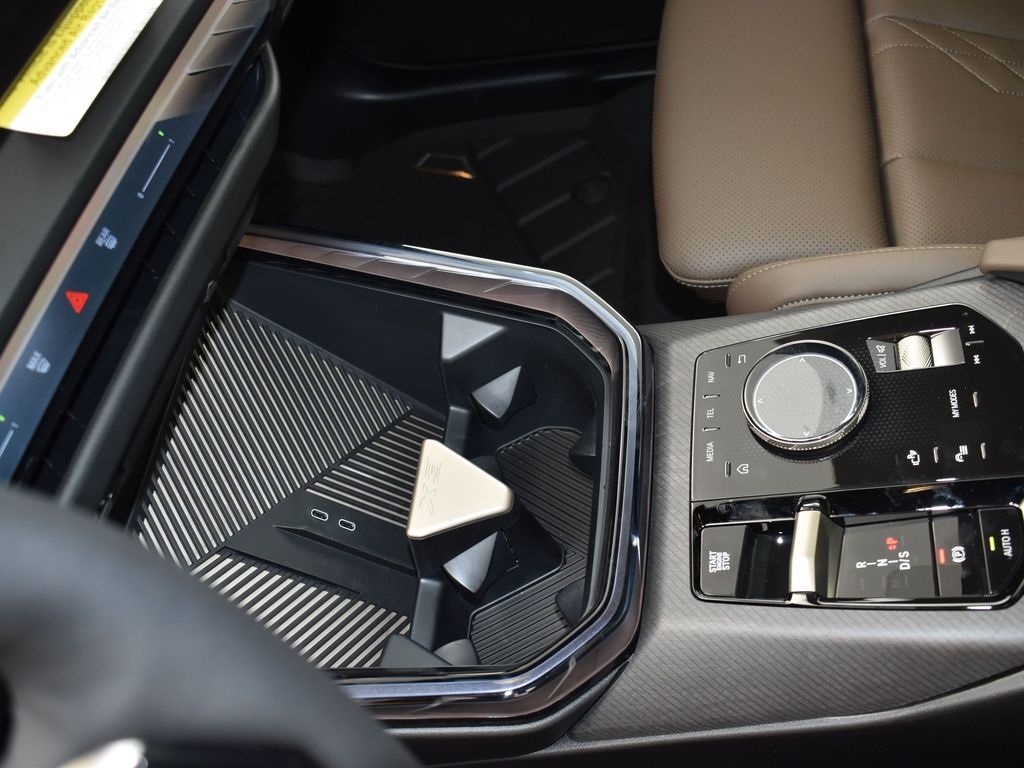 2025 Black Sapphire Metallic BMW X3 30 xDrive AWD SUV