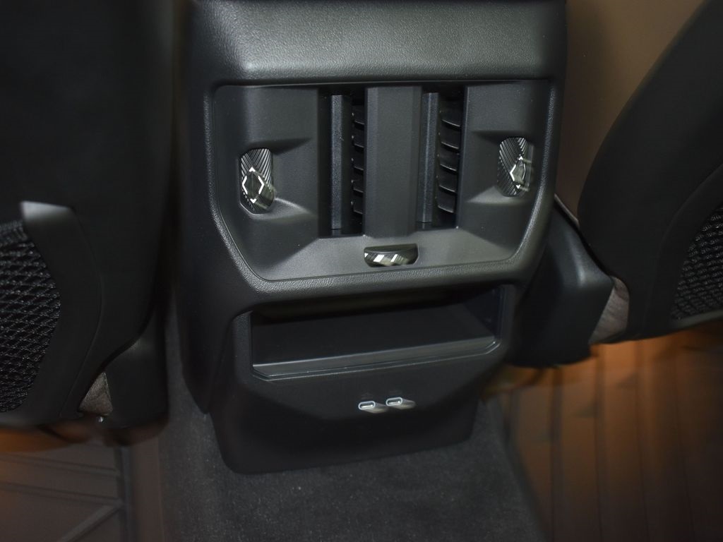2025 Black Sapphire Metallic BMW X3 30 xDrive AWD SUV