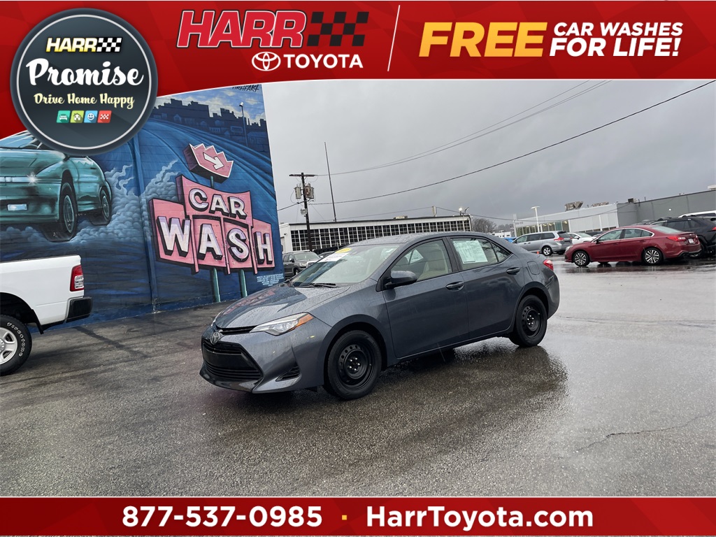 2017 Toyota Corolla LE's photo