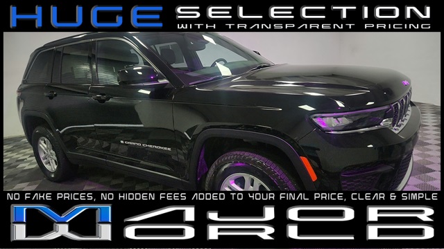 2024 Jeep Grand Cherokee Laredo 4WD
