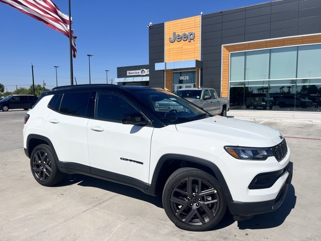 2026 Jeep Compass Limited Altitude's photo