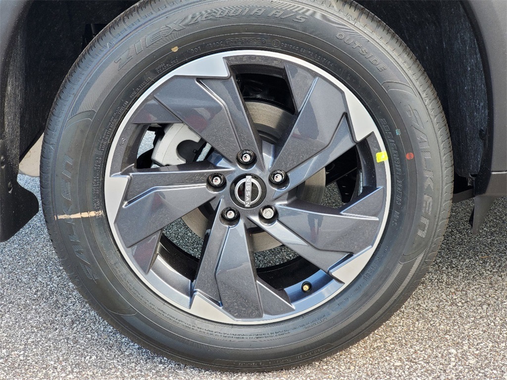 2025 Gunmetal Nissan Rogue SV FWD SUV