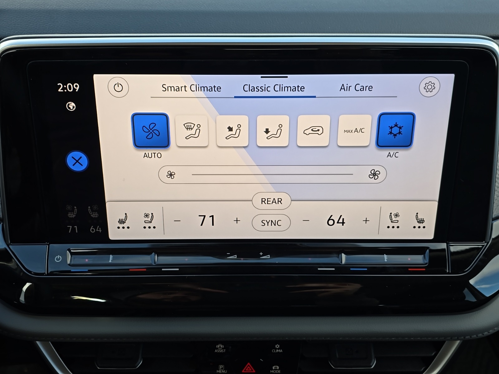 new 2026 Volkswagen Atlas car, priced at $47,733