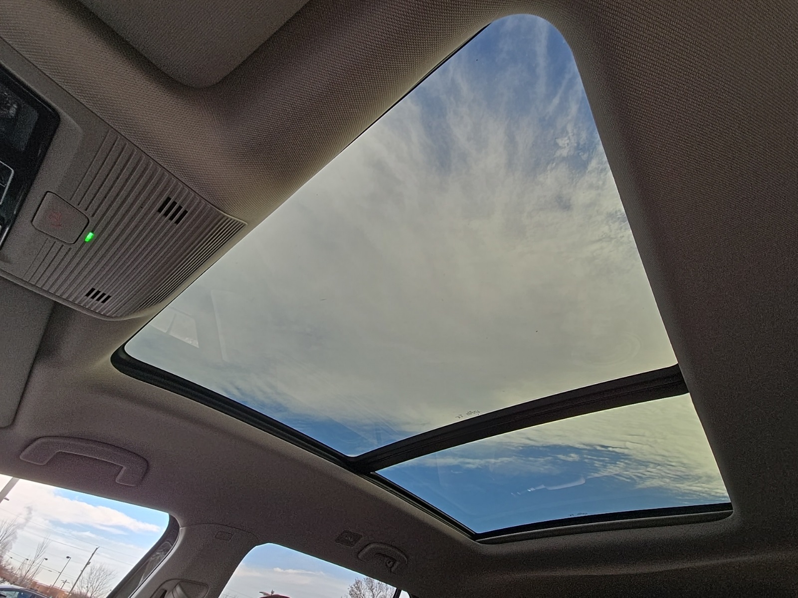 new 2026 Volkswagen Atlas car, priced at $47,733