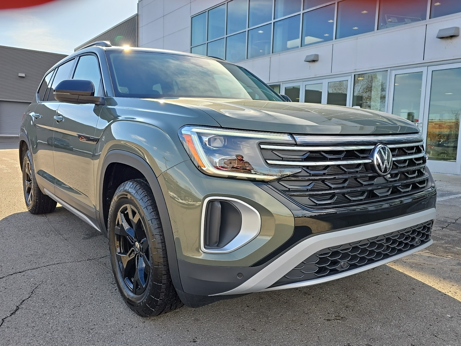 new 2026 Volkswagen Atlas car, priced at $47,733