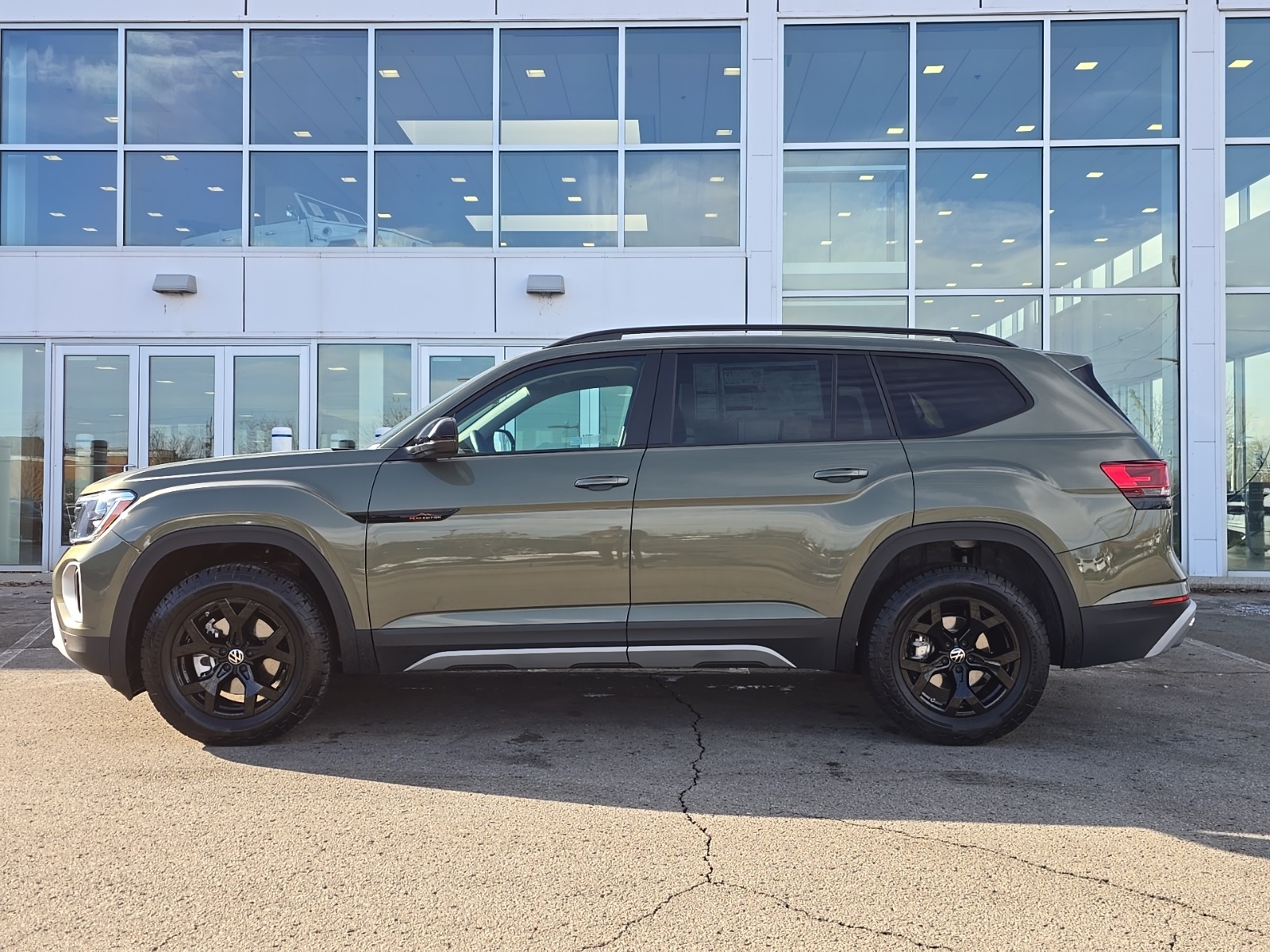 new 2026 Volkswagen Atlas car, priced at $47,733