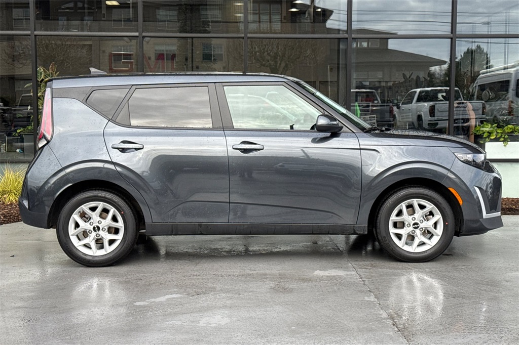 used 2024 Kia Soul car, priced at $17,943