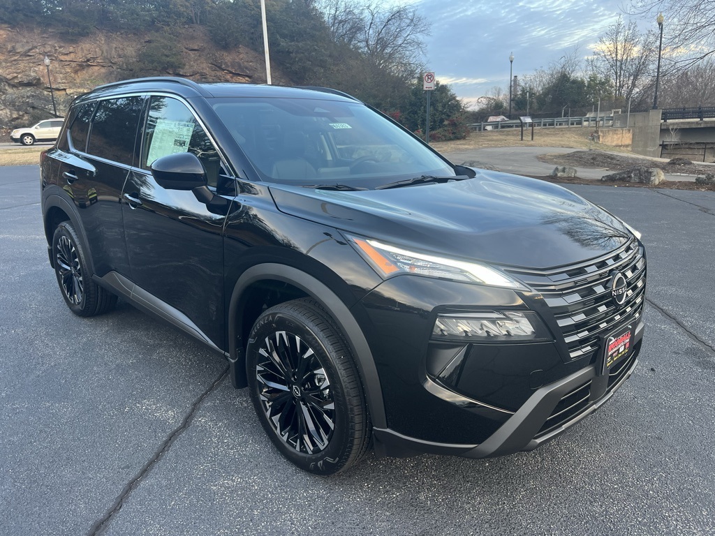 2026 Nissan Rogue SV's photo