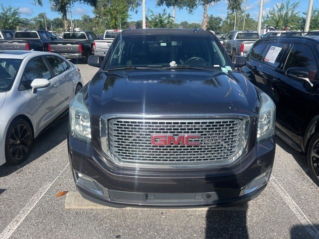 2016 Gmc Yukon Denali photo 2