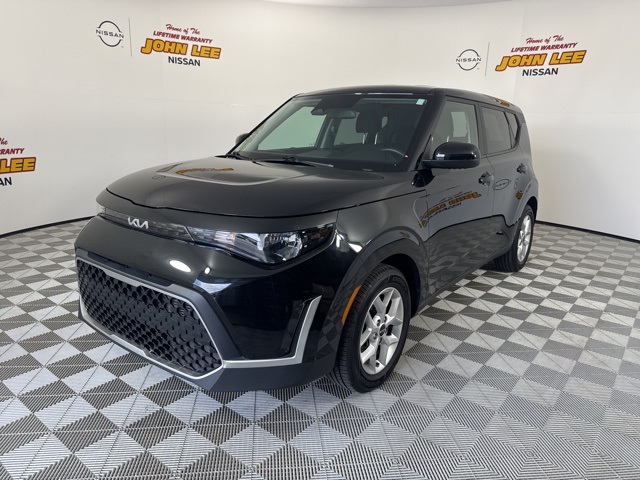 2023 Fusion Black Kia Soul LX Hatchback